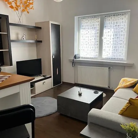 Lovely 1 Bedroom In Center